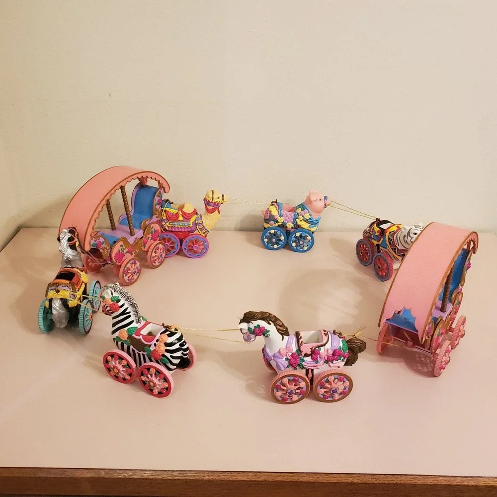 Kidkore 1998 Circus‎ Fair Tiger Pig Zebra Pull Toy Camel Horse Vintage Decor